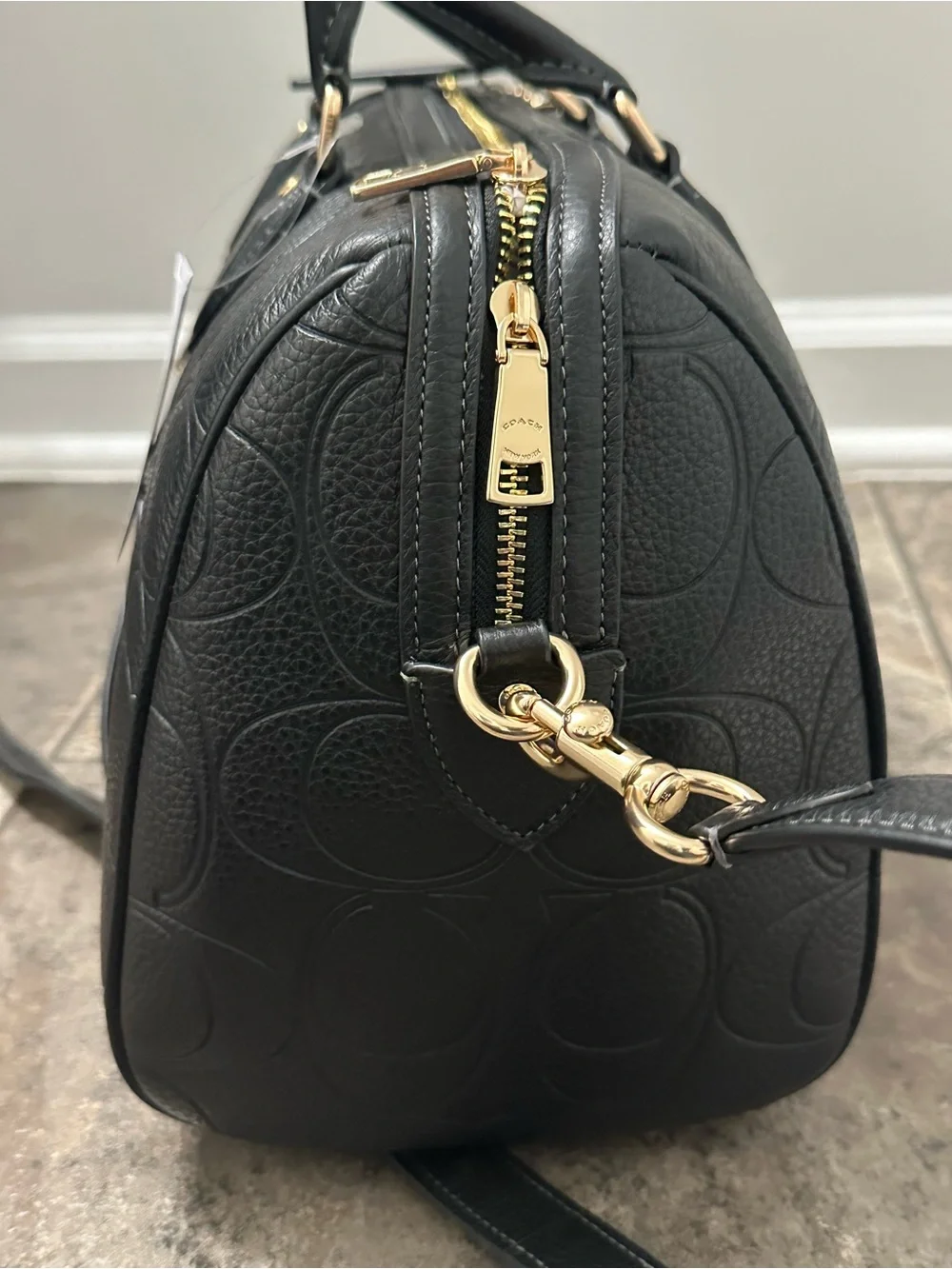 NWT Large Coach Black Embossed Pebbled Leather Satchel with Gold Hardware - Picture 9 of 9
